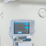 Monitor sa savremenim dizajnom i visokim rezolucijama, idealan za rad i zabavu.